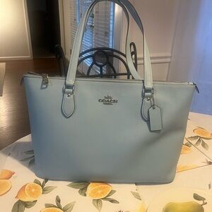 Coach Pebbled Leather Tote Bag Light Blue City Zip Shoulder Purse